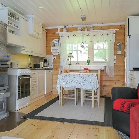 Sipukka By Interhome בית נופש Meltaus